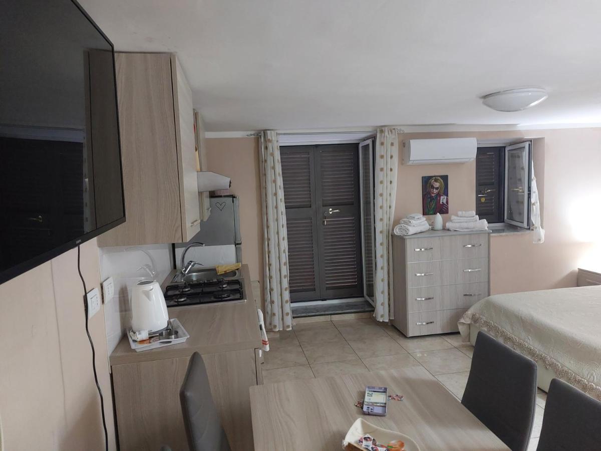Masaniello's House Apartment *